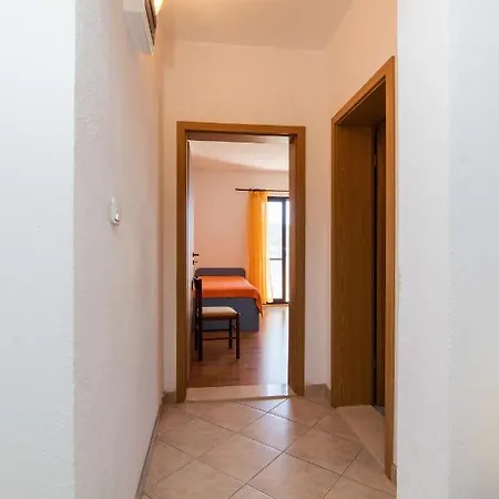 Matea Διαμέρισμα Uble